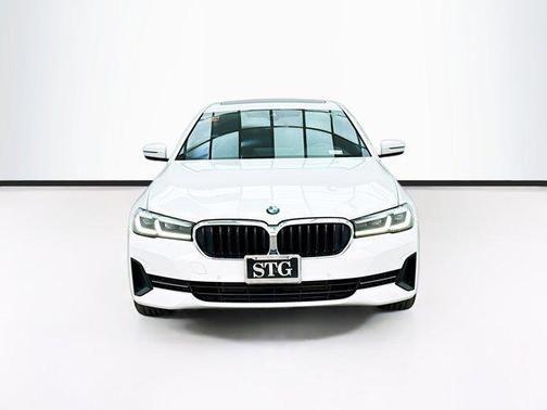 2022 bmw 530