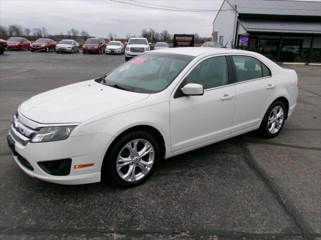 2012 ford fusion se