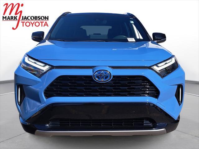 2022 toyota rav4 hybrid se