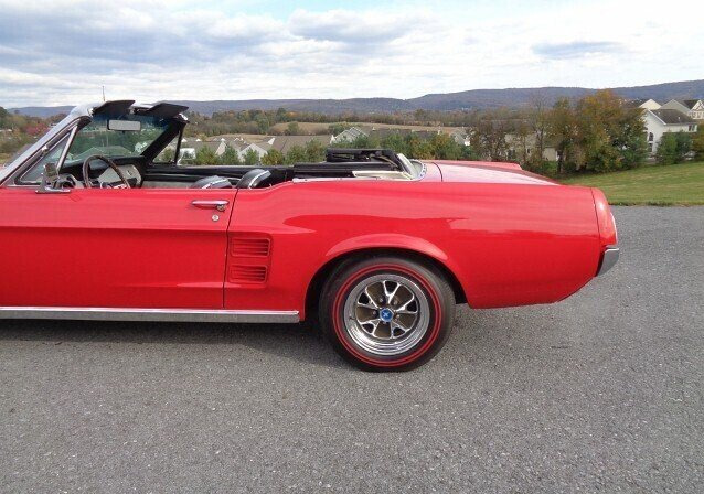 1967 ford mustang