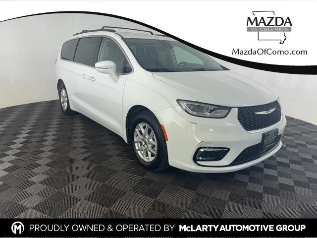 2022 chrysler pacifica touring-l