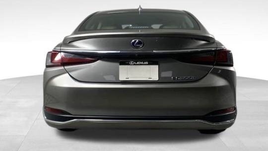 2020 lexus es 300h base