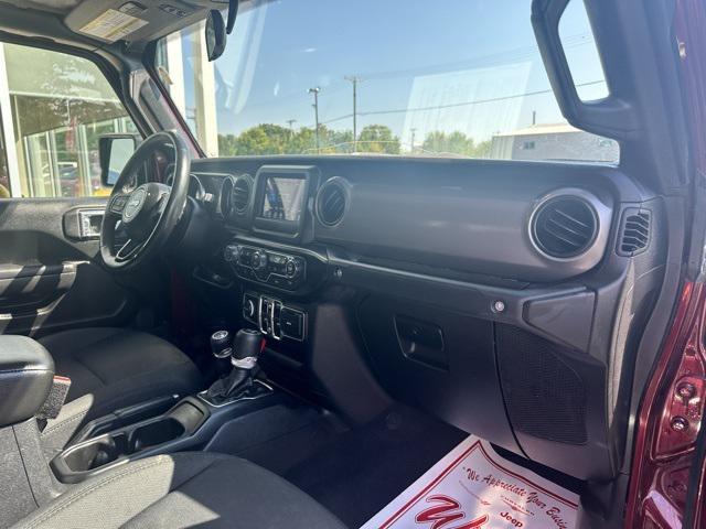 2022 jeep gladiator sport s