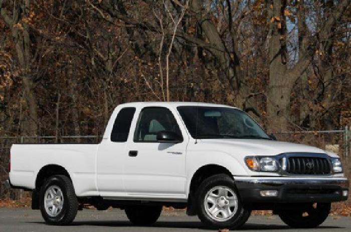 2004 toyota tacoma in buffalo, ny