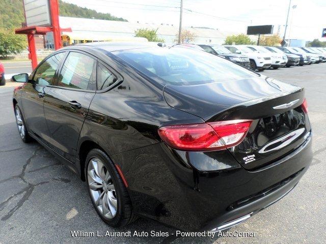 used 2016 chrysler 200 s johnstown, pa 15906 for sale in johnstown, pennsylvania