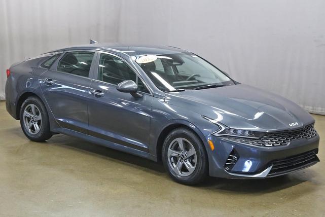 2022 kia k5 lxs