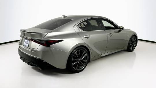 2021 Lexus IS