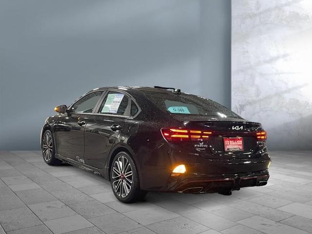 2022 kia forte gt