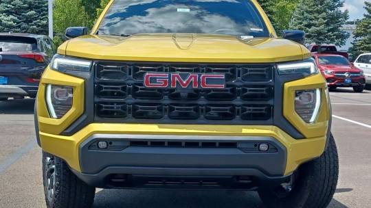 2024 GMC Canyon