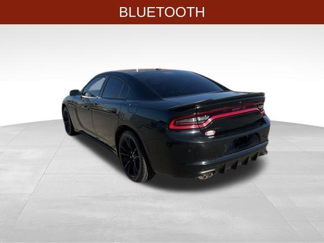 2018 dodge charger sxt