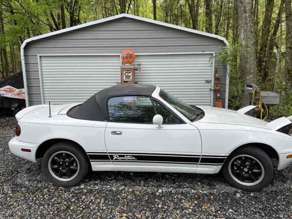 1990 mazda miata convertible white rwd manual