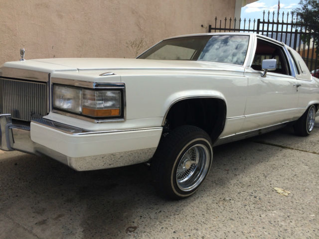 1983 cadillac fleetwood brougham d'elegance coupe 2-door 4.1l