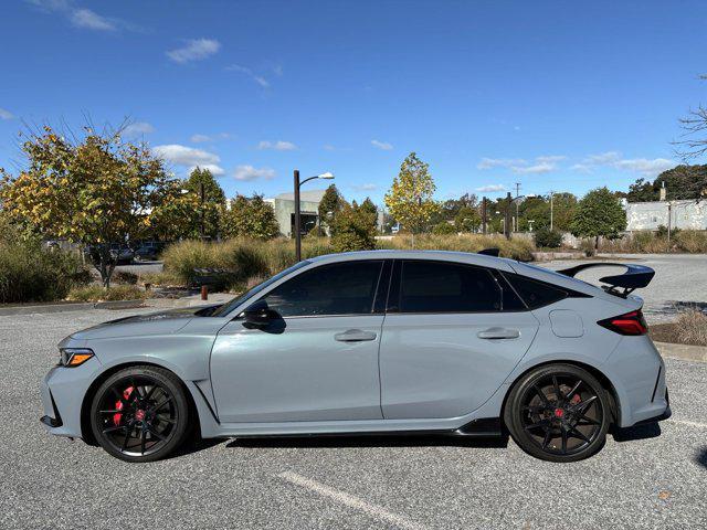 2023 honda civic type r base
