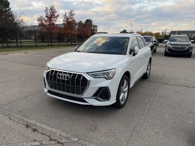 2024 audi q3 45 s line premium plus