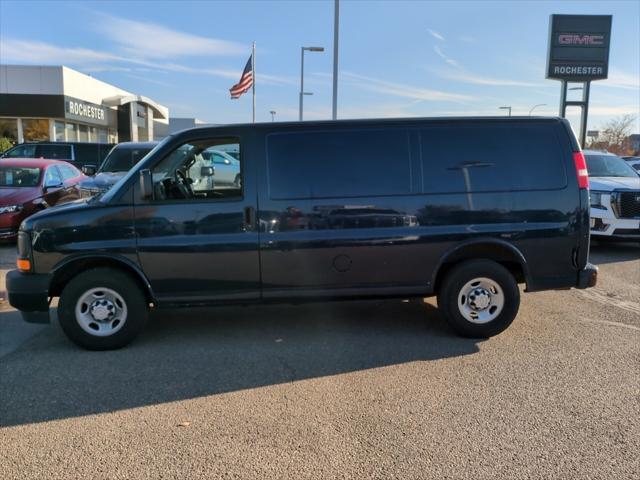 2017 chevrolet express 2500 work van