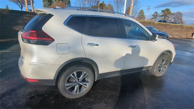 2019 nissan rogue sv