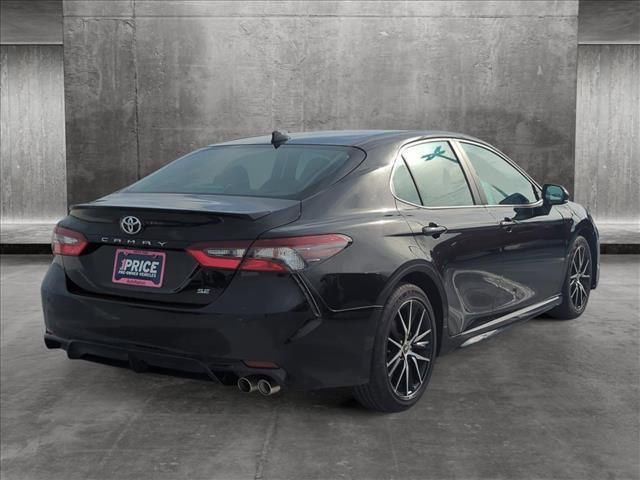 2021 toyota camry se
