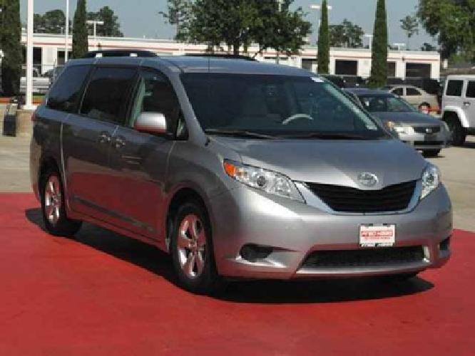 2012 toyota sienna van v6 le fwd in spring, tx
