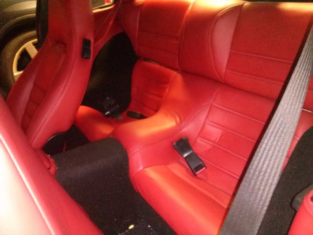 1988 porsche 944 low miles, koni struts, upgraded sound system, clean interior