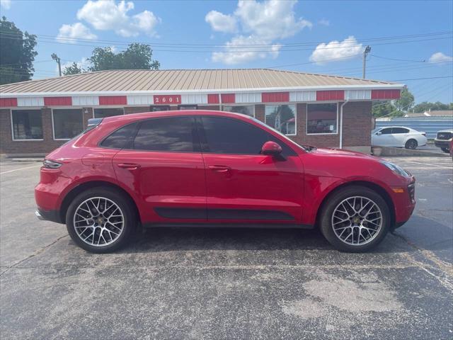 2018 porsche macan base