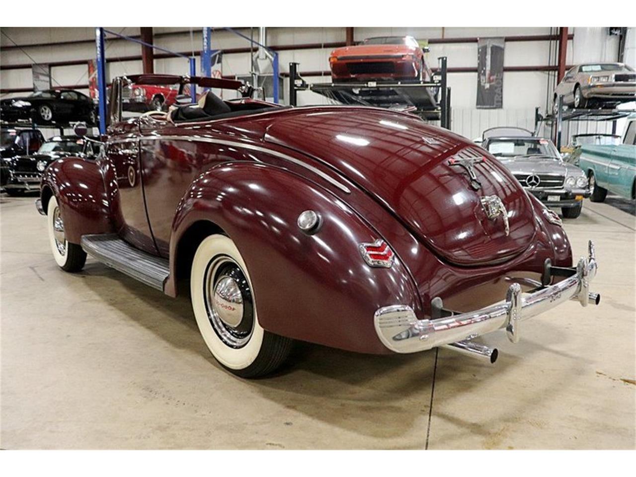1940 ford deluxe