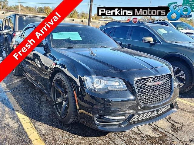 2022 chrysler 300 s