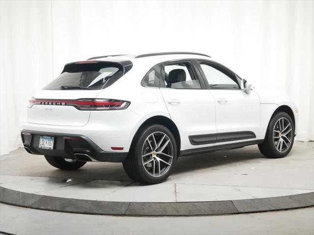 2024 porsche macan base