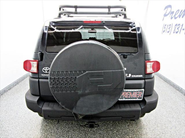 2008 toyota fj cruiser base