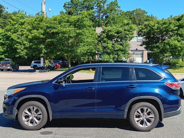 2014 toyota highlander xle