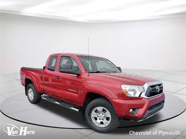 2015 toyota tacoma base
