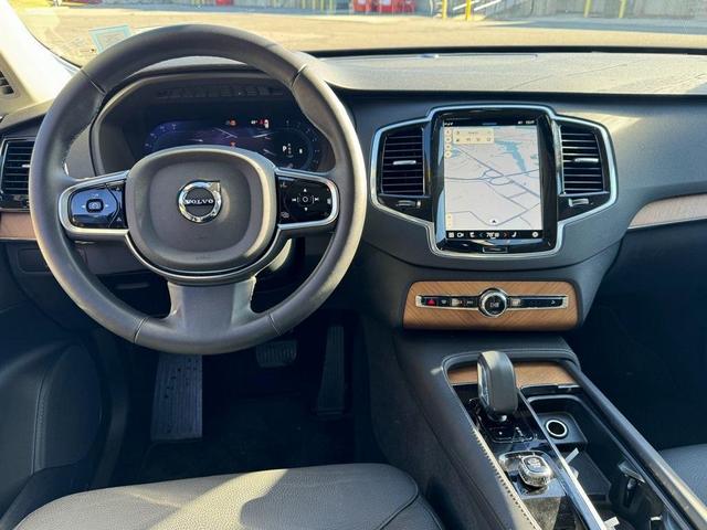 2024 volvo xc90 b5 plus bright theme