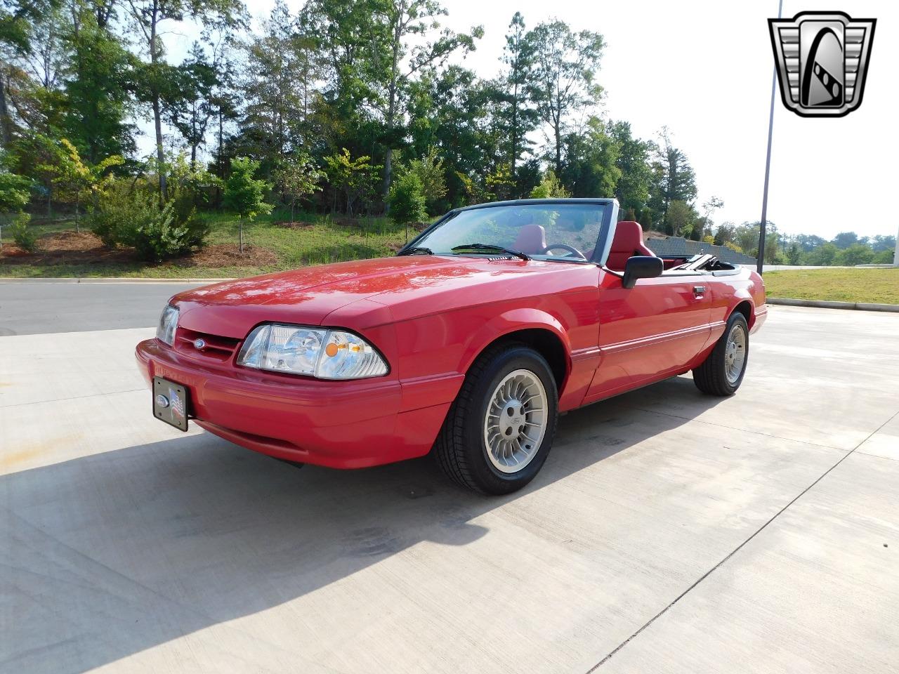 1992 ford mustang