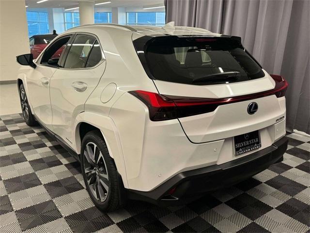 2022 lexus ux 250h base