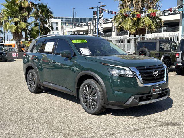 2022 nissan pathfinder sl 2wd