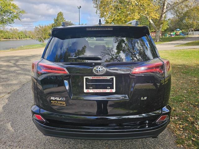 2016 toyota rav4 le