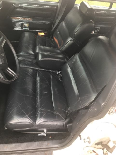 1986 lincoln town car