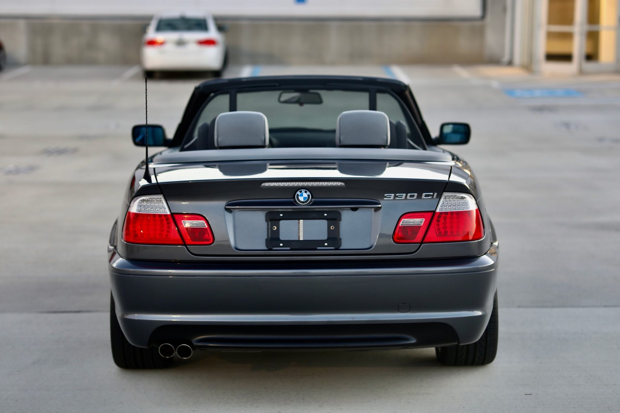 2005 bmw 330ci zhp convertible