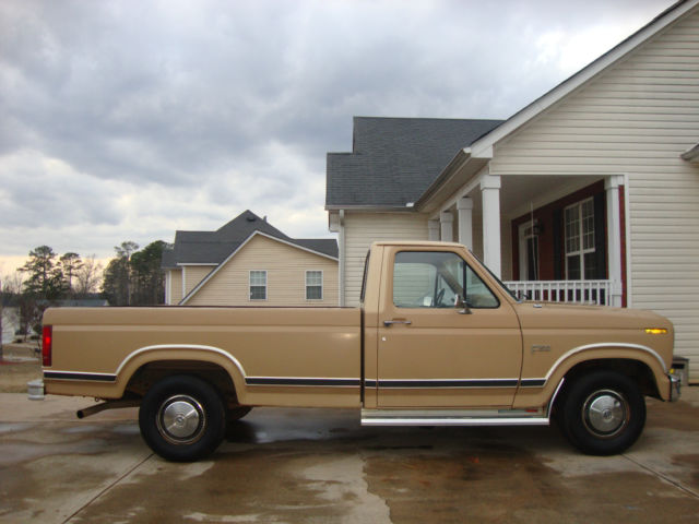 classic (1984) 1980 1981 1982 1983 ford f-150 work/farm pickup truck automatic