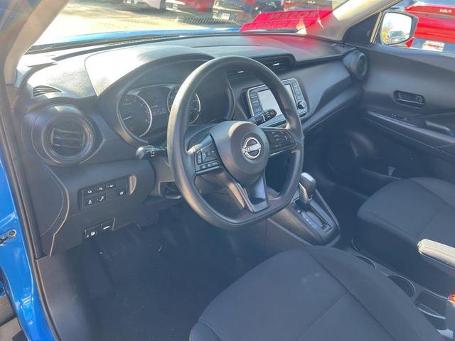 2023 nissan kicks s