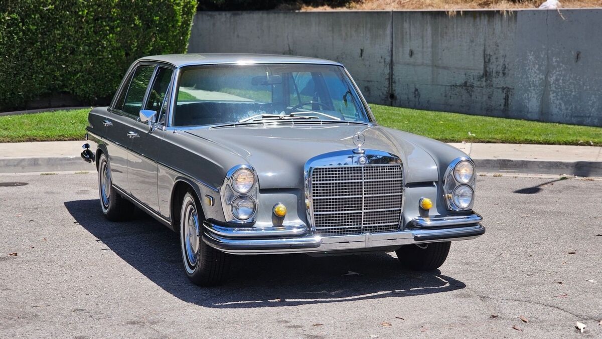 1968 mercedes-benz 280sel