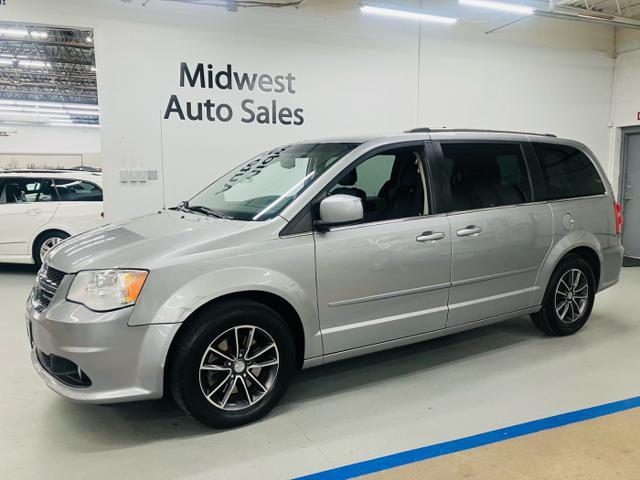 2017 dodge grand caravan sxt