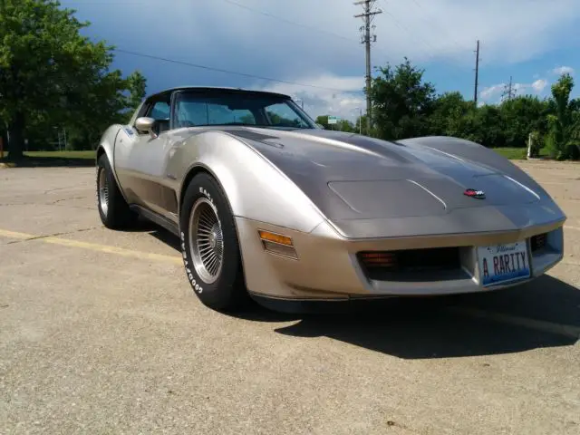 82 corvette collector edition. body man special!