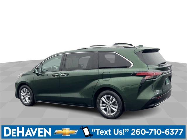 2022 toyota sienna limited 7-passenger