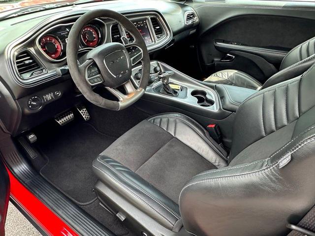 2022 dodge challenger srt hellcat