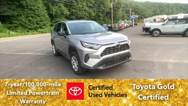 2023 toyota rav4 le