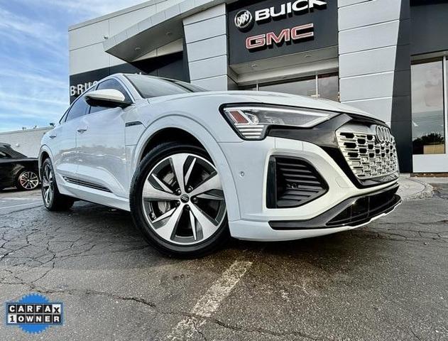 2024 audi q8 e-tron s line premium