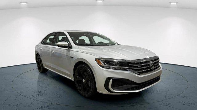 2020 volkswagen passat 2.0t r-line