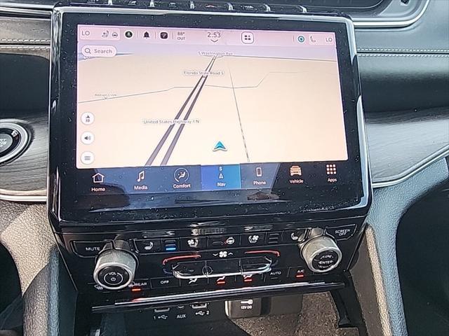 2021 jeep grand cherokee l overland