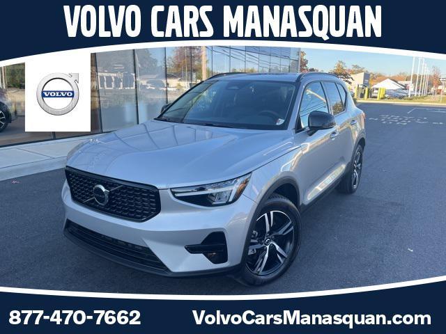 2024 volvo xc40 b5 core bright theme