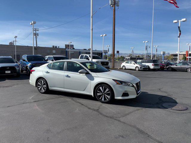2022 nissan altima 2.5 sv